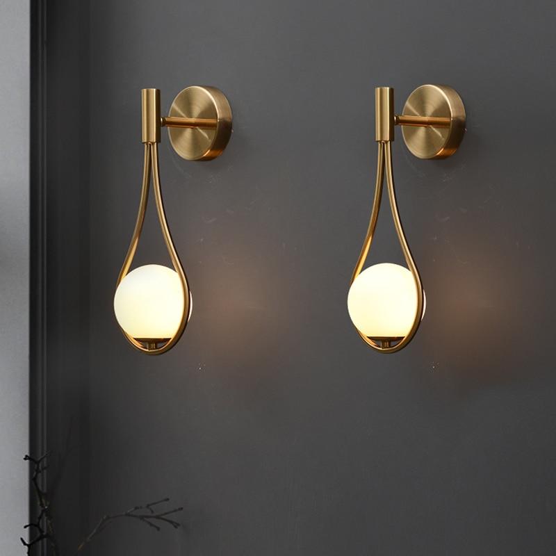 Miviano™ Gold Wall Light