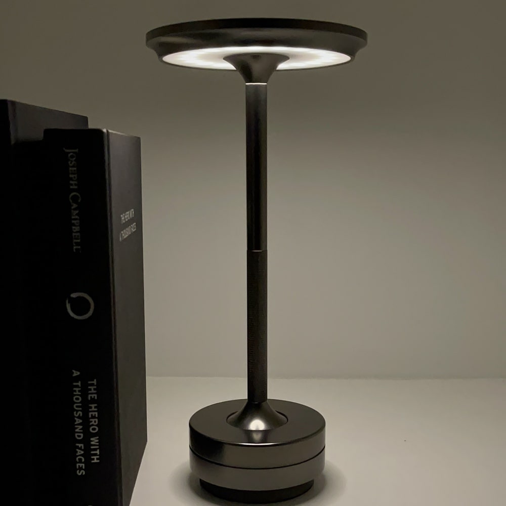 Minimal™ Metallic Cordless Table Lamp